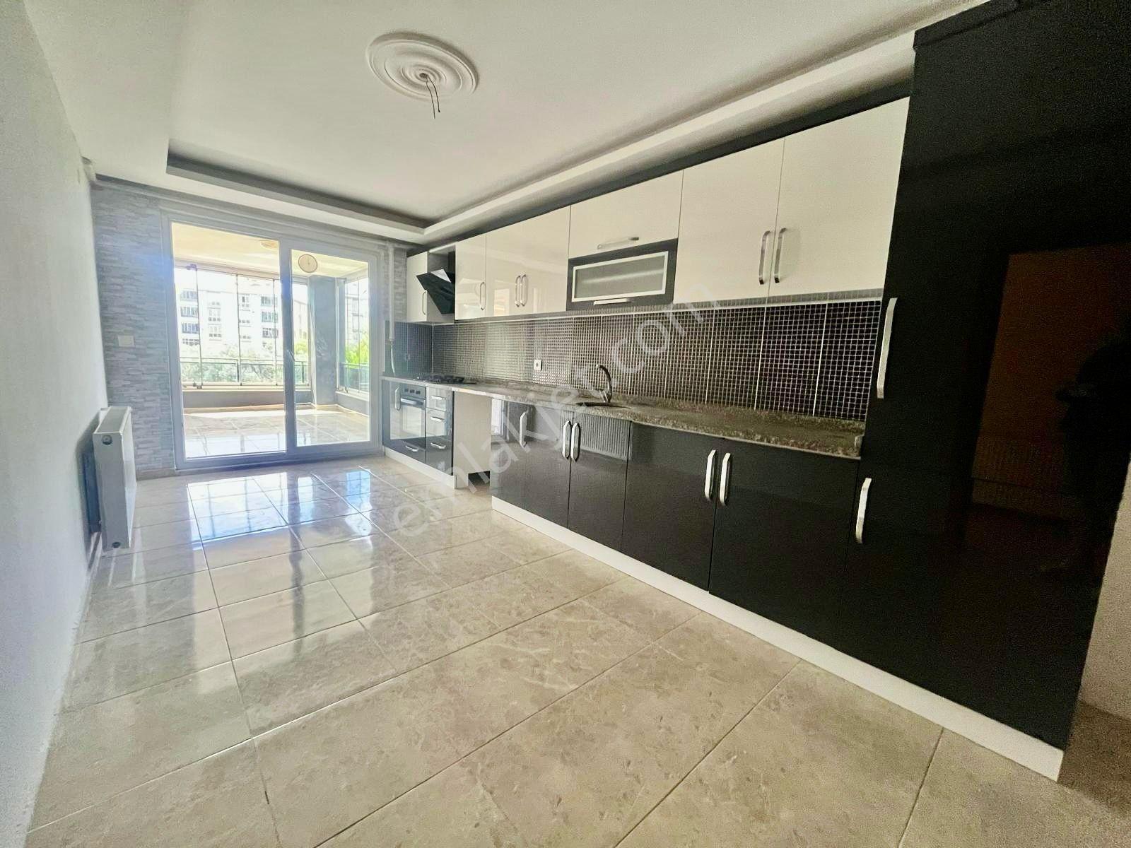 ꧁ay Emlaktan꧂ Edremit Cennetayağında Ön Cephe Arakat Asansörlükapalı Otoparklı Satılık 4+1 Daire - Görsel 2