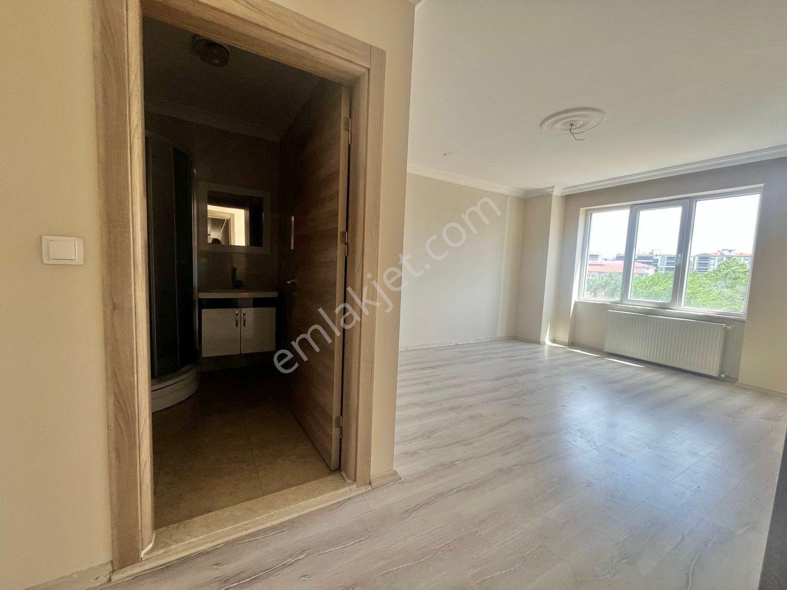 ꧁ay Emlaktan꧂ Edremit Cennetayağında Ön Cephe Arakat Asansörlükapalı Otoparklı Satılık 4+1 Daire - Görsel 24