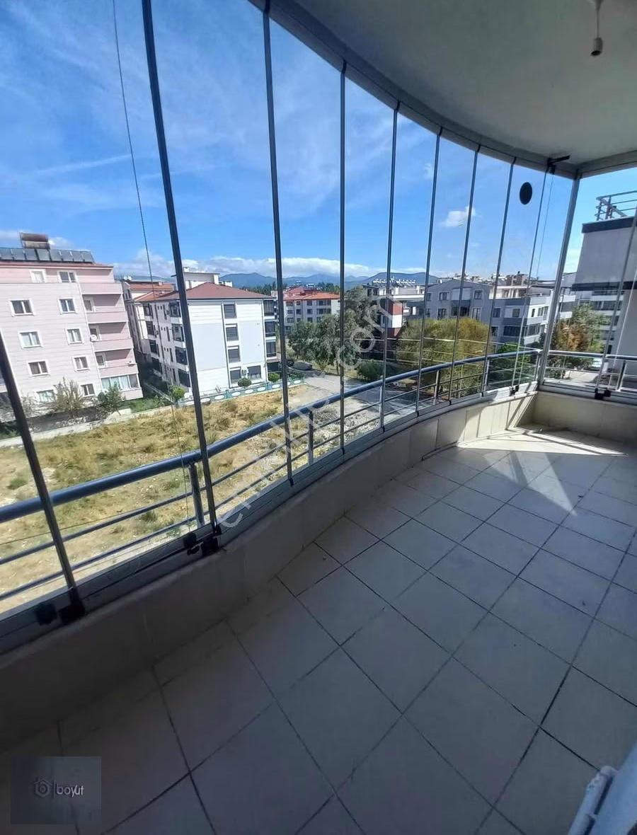 Geniş Ailelere Uygun 4+1 Dubleks Kiralık Daire - Görsel 10
