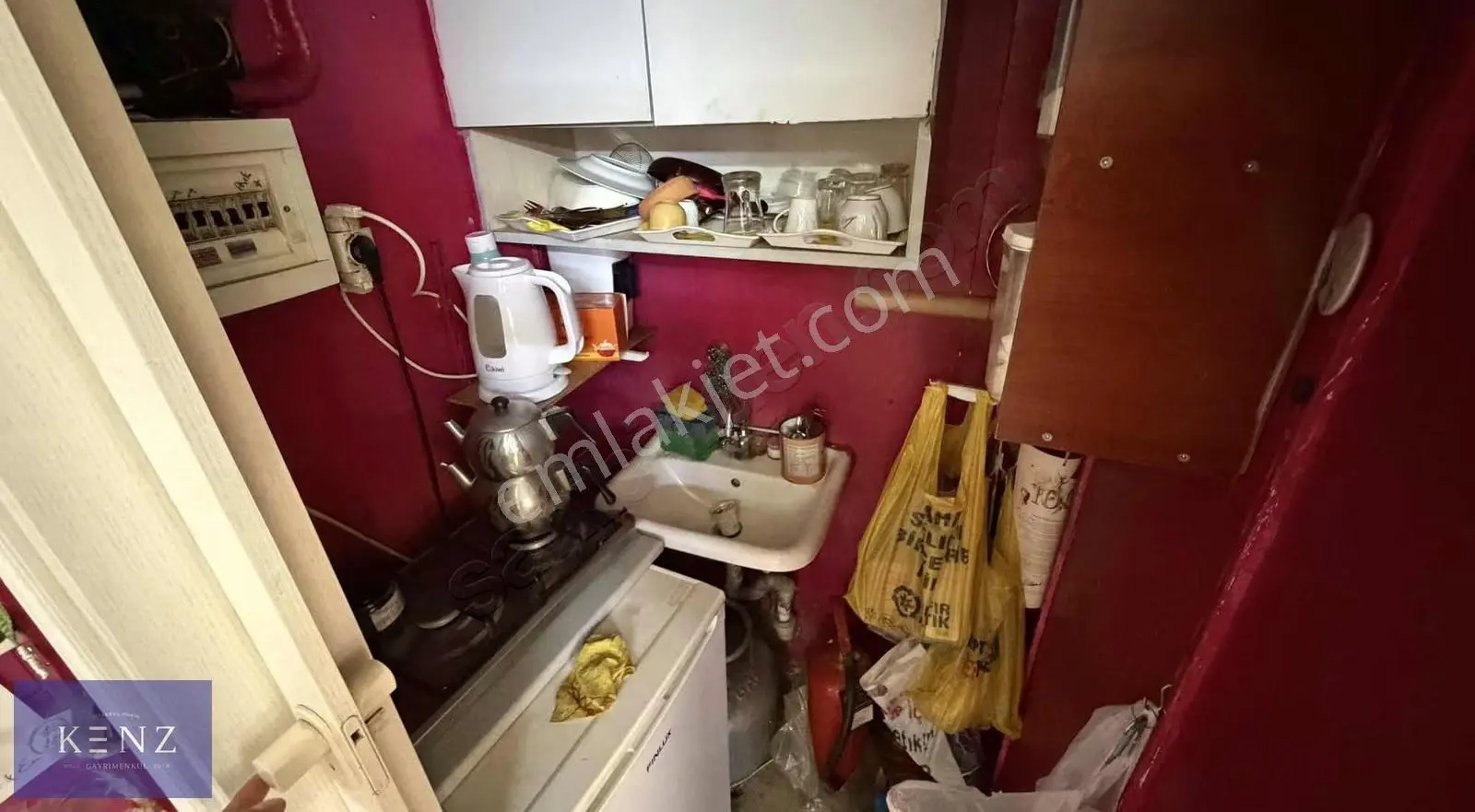 Sirkeci'nin Kalbinde Satılık Ticari Gayrimenkul - Görsel 2