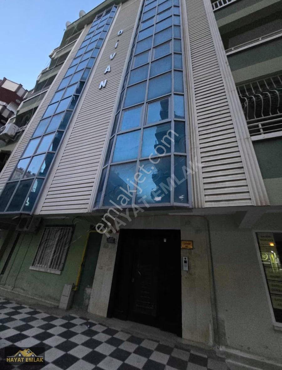 Hayat Emlak'tan Karaköprü Merkezde Satılık 3+1 Temiz Bakımlı - Görsel 24