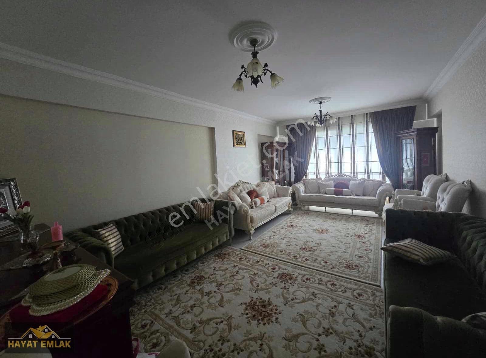 Hayat Emlak'tan Karaköprü Merkezde Satılık 3+1 Temiz Bakımlı - Görsel 14