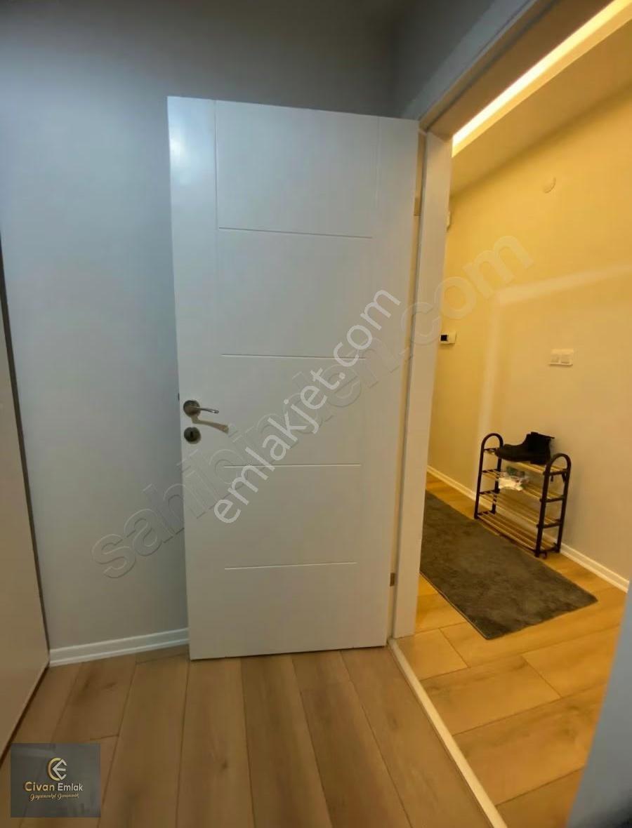 Korfezde Tramvaya Yurume Mesafes8nde Luks Esyalı 1+1 - Görsel 5