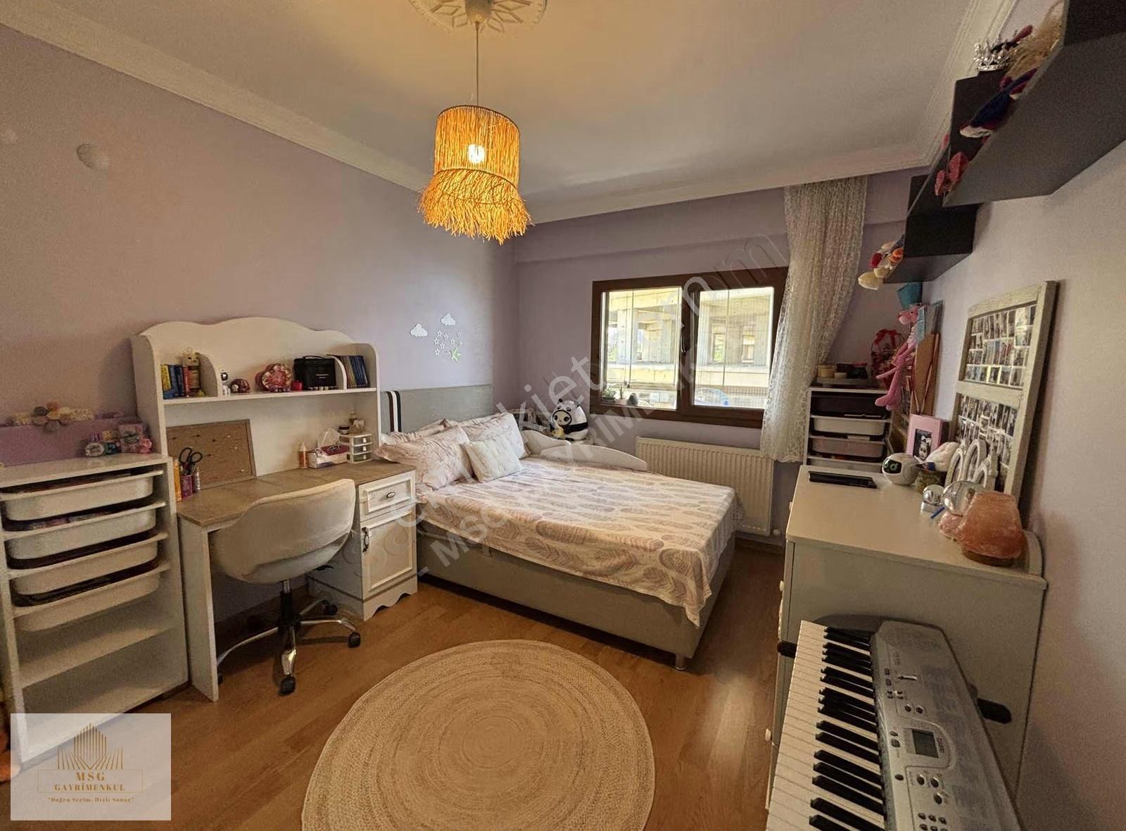 Msg'den Menemen Mermerciler Sitesi'nde Havuzlu, Otoparklı Daire - Görsel 7