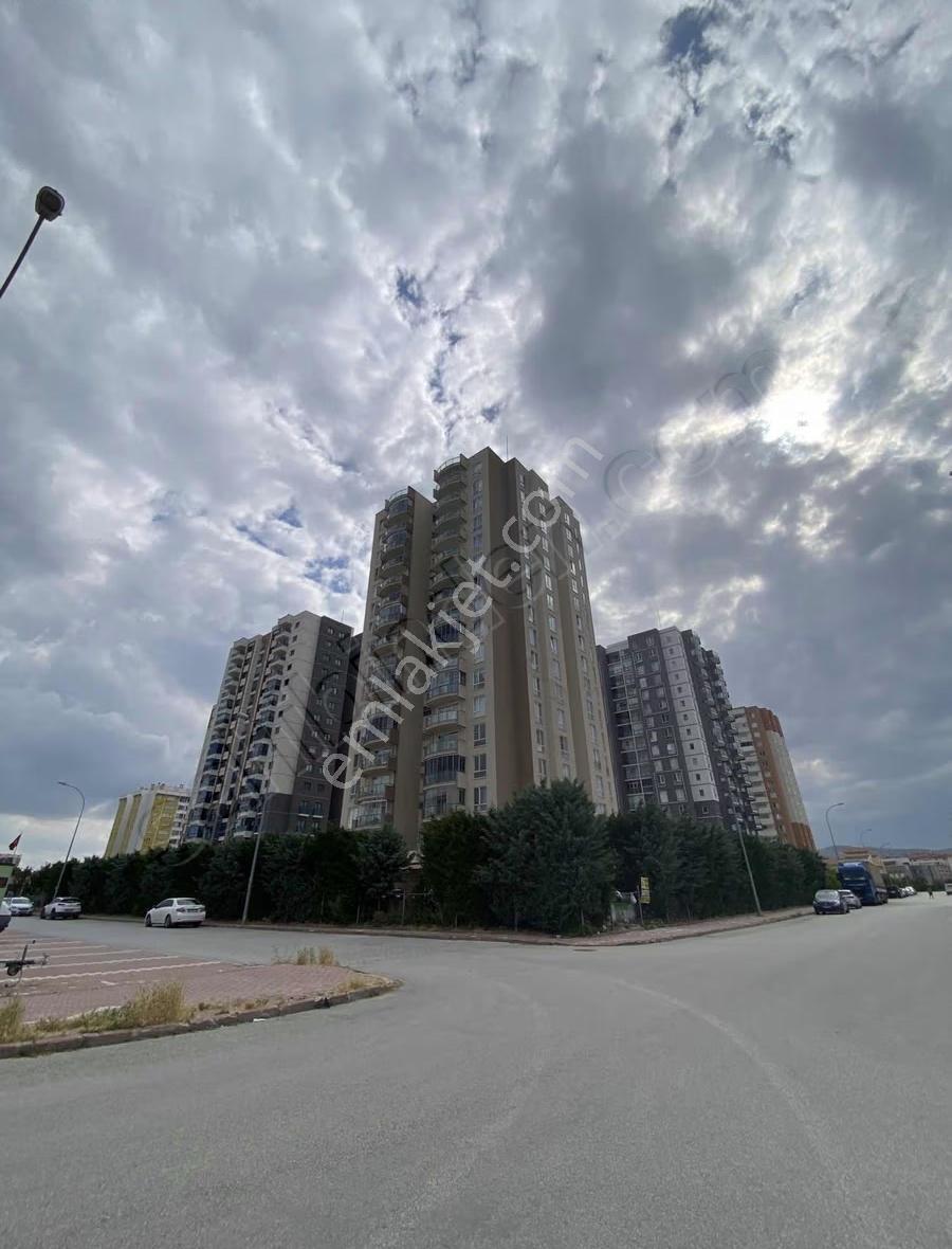 -yazır Mah Real Awm Arkası Site İçi Arakat Bakımlı Fırsat Daire - Görsel 5