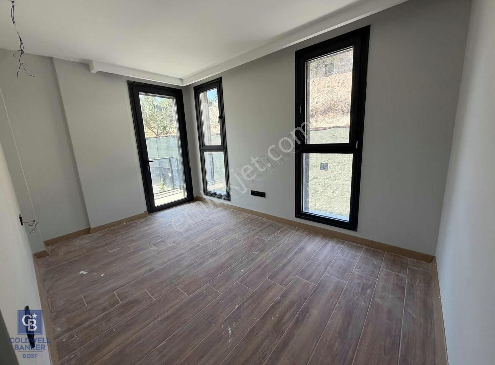 Urla Kalabakta Ted Koleji Yanı Kiralık Lüks Tripleks Villa - Görsel 2