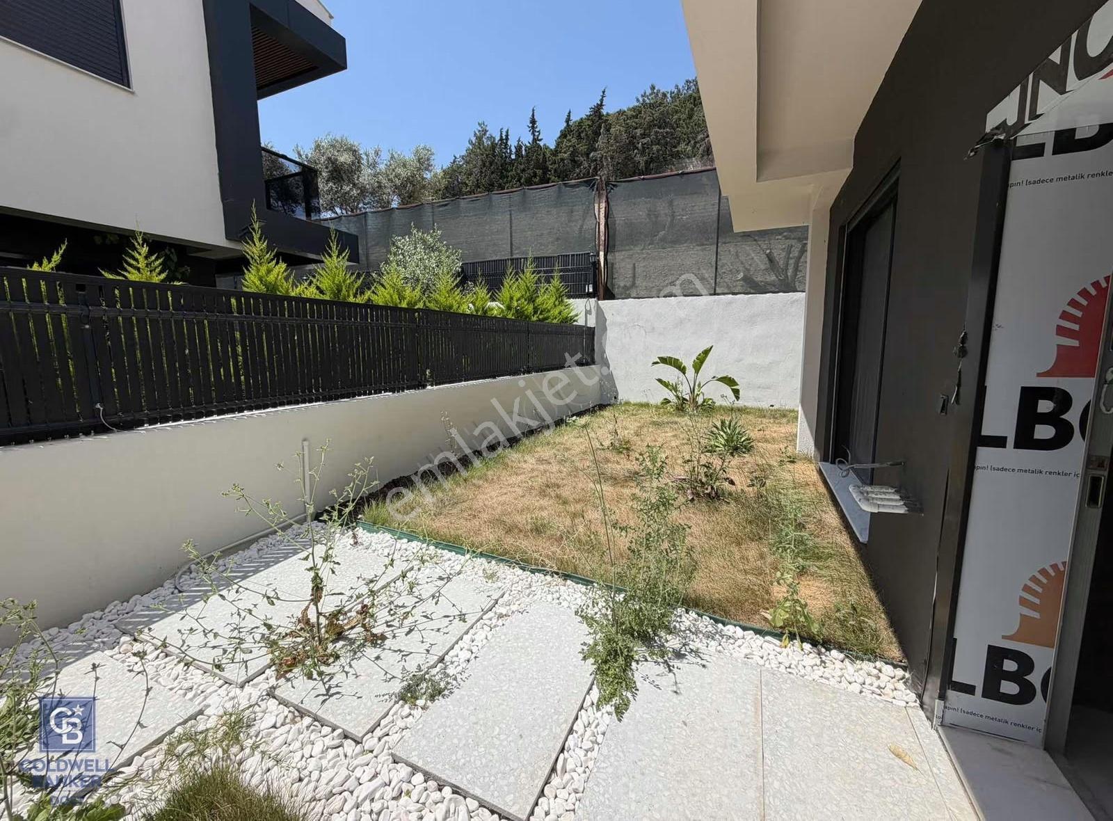 Urla Kalabakta Ted Koleji Yanı Kiralık Lüks Tripleks Villa - Görsel 29