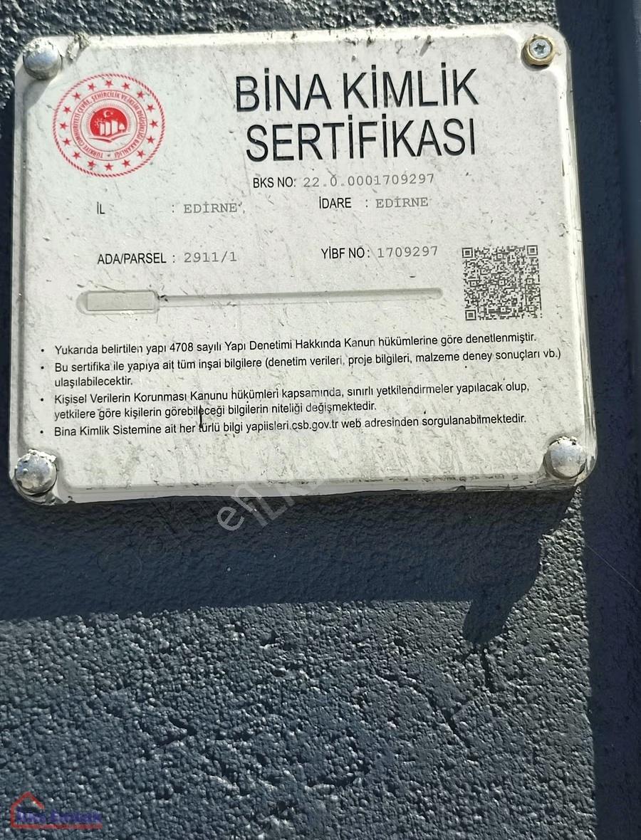 Cumhuriyet Mahallesinde Servis Ve Dolmuş Güzergahı Üzerinde Ev - Görsel 17