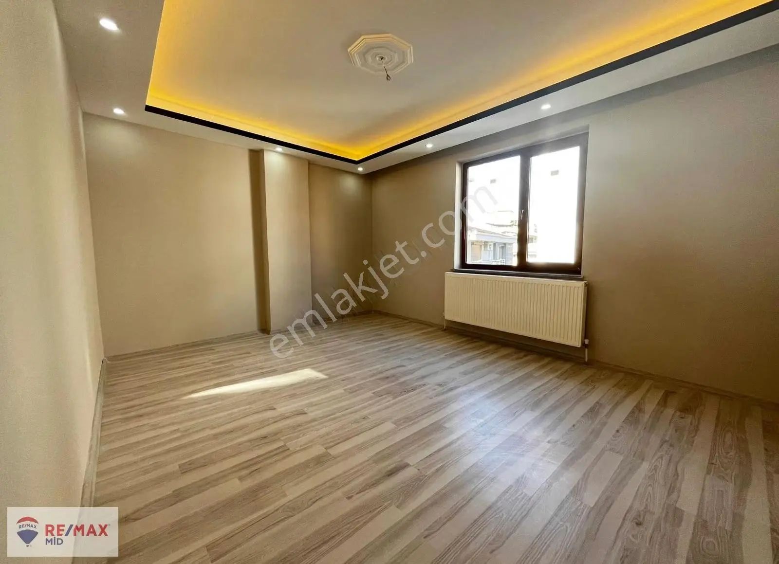 Remax Mid Hasanbasri Çantay'da Geniş Satılık 3+1 Daire - Görsel 12