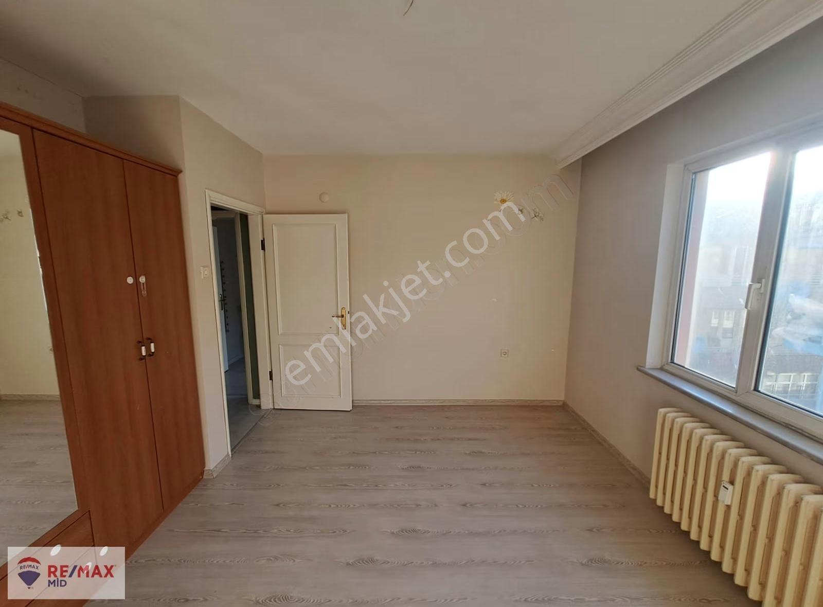 Remax Mid Atatürk Mahallesi, Bandırma Cad. Kiralık 3+1 Daire - Görsel 25