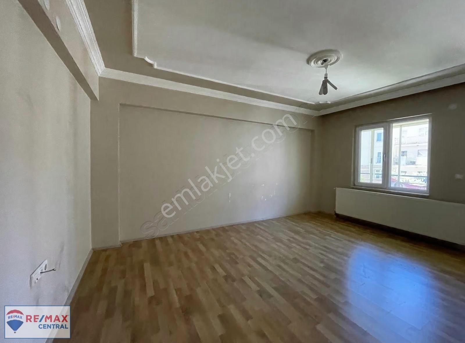 Remax Central'den Sularbaşı Mahallesinde Satılık 5+1 Dublex - Görsel 15