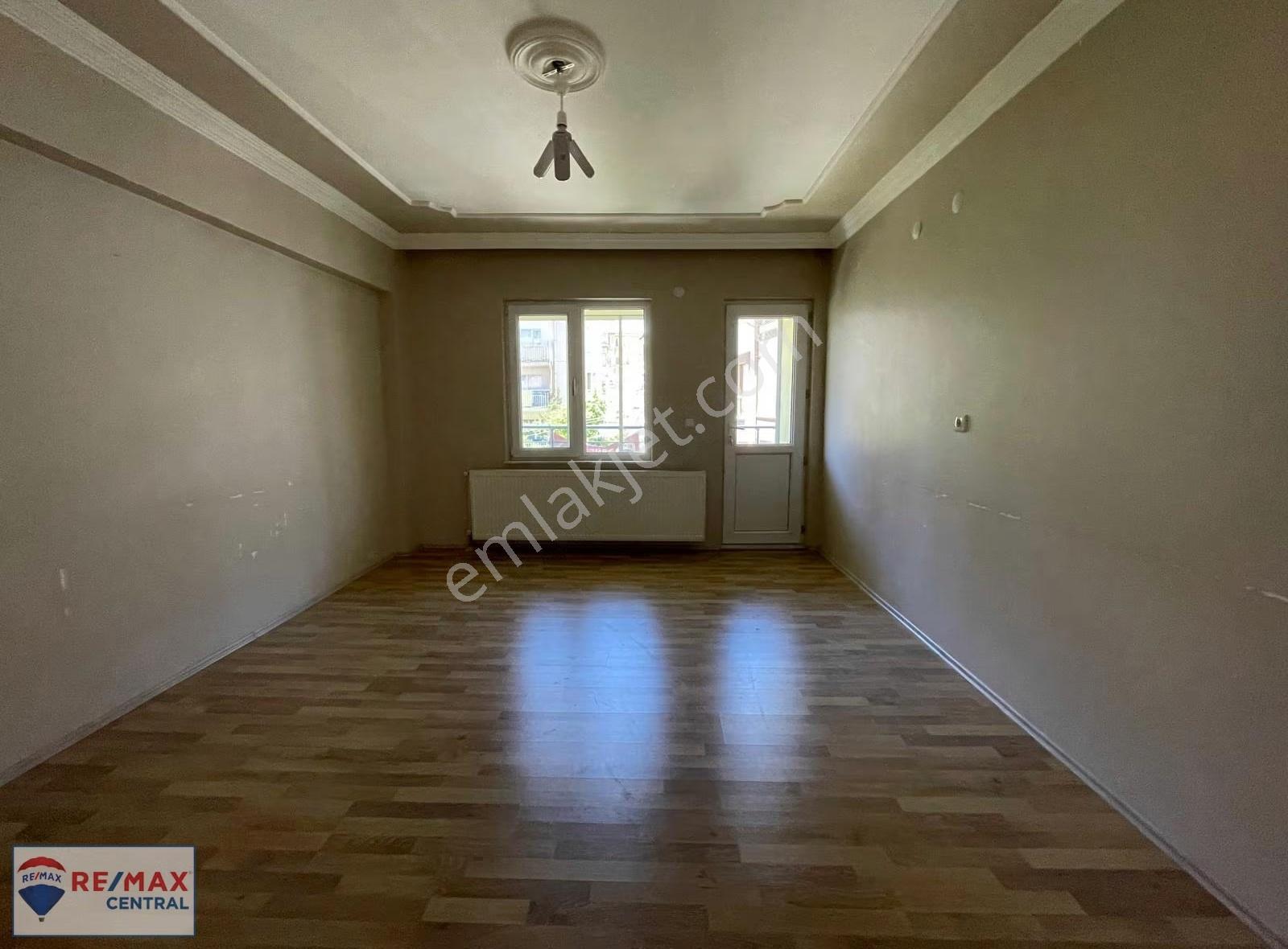 Remax Central'den Sularbaşı Mahallesinde Satılık 5+1 Dublex - Görsel 25