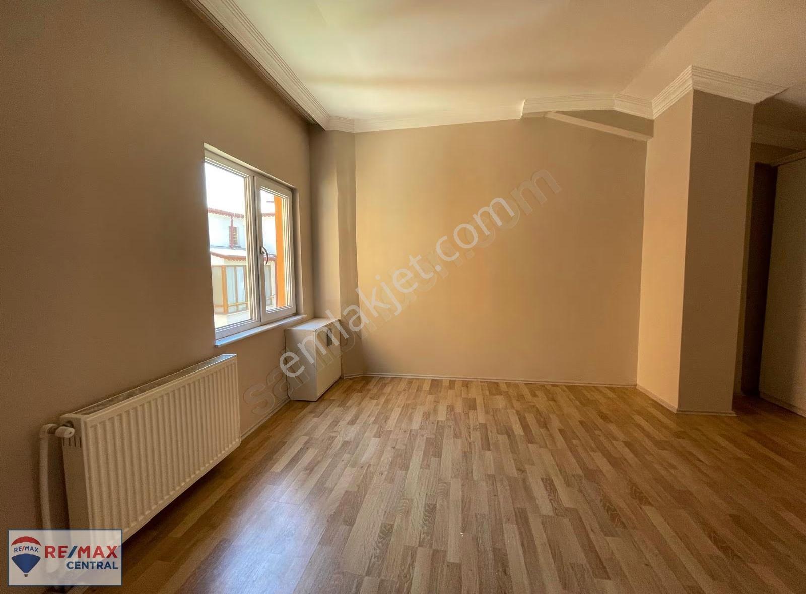 Remax Central'den Sularbaşı Mahallesinde Satılık 5+1 Dublex - Görsel 28