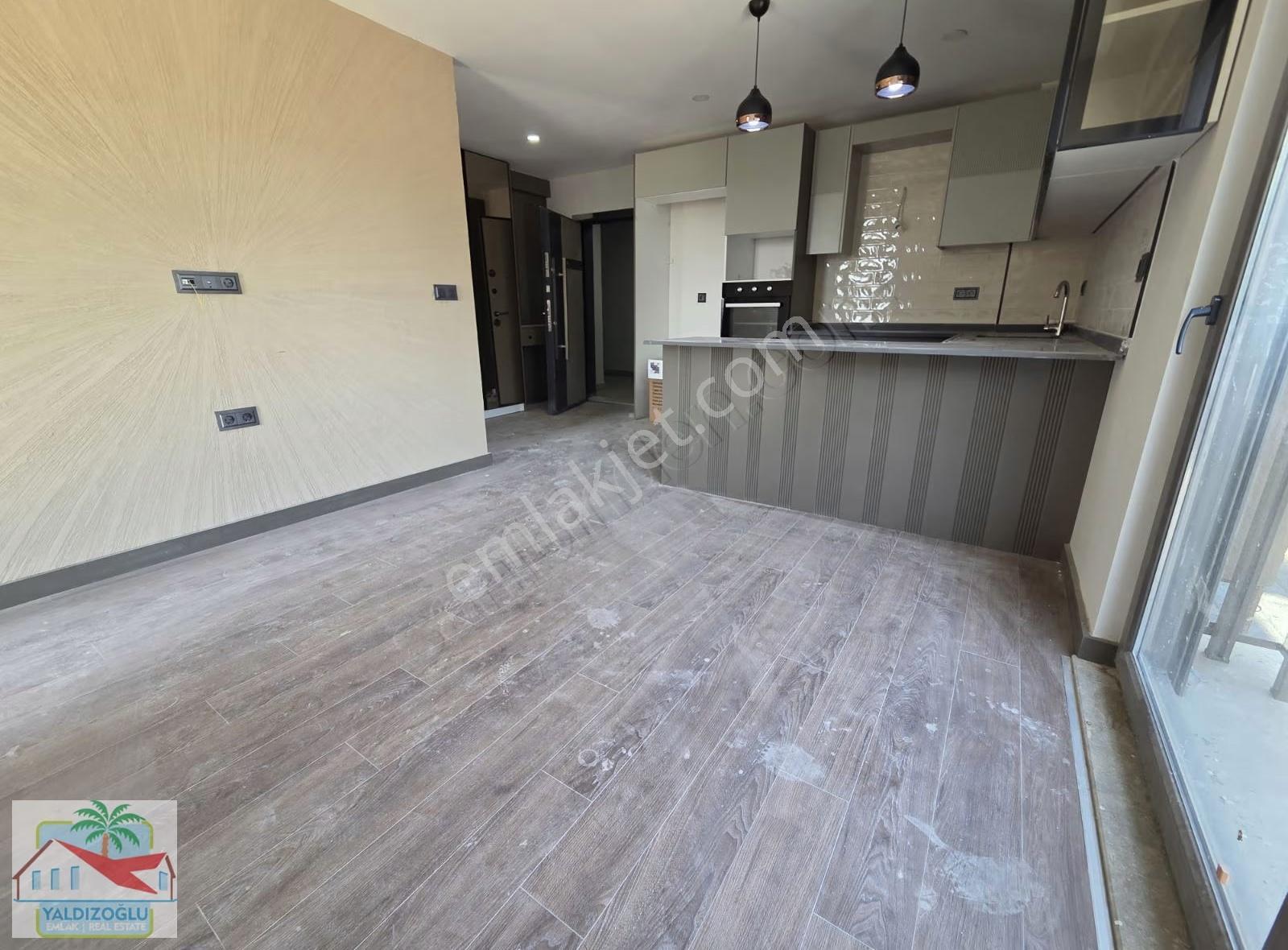 Altınkale'de Kiralık Havuzlu Yüksek Giriş 1+1 Daire - Görsel 5