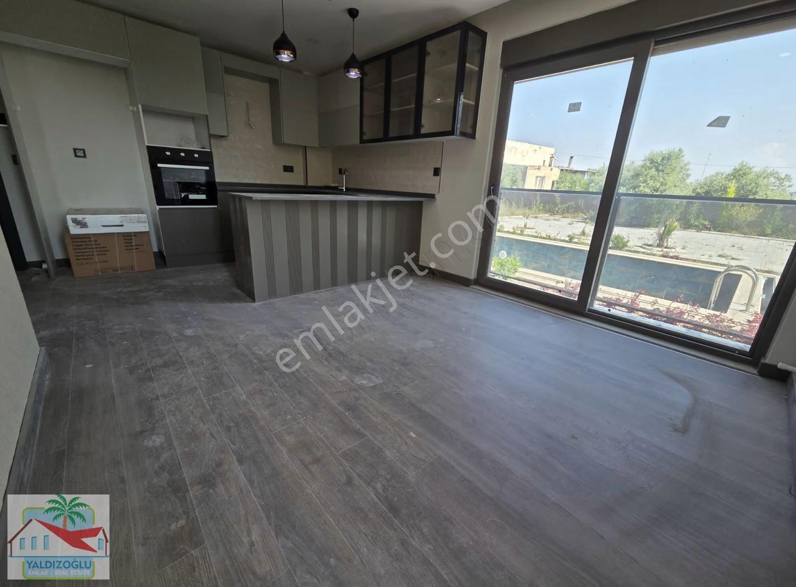 Altınkale'de Kiralık Havuzlu Yüksek Giriş 1+1 Daire