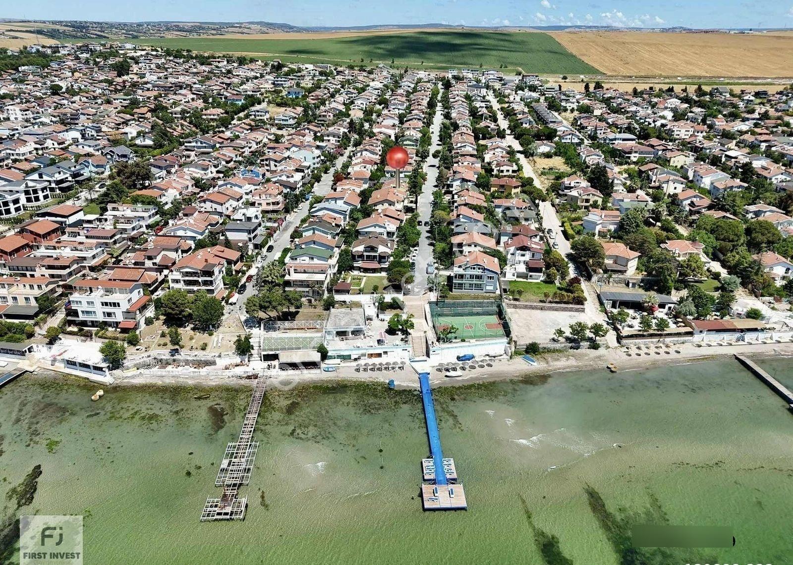 Silivri Denizkent Sitesinde Satılık 4+1 Denize 100 Metre Villa - Görsel 5