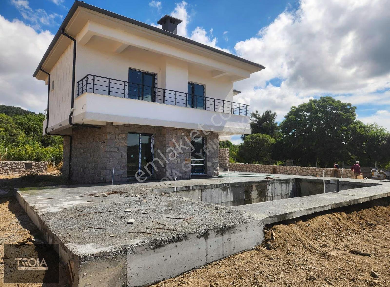 Ayvacık Hüseyinfakı 684 M²arsa İçerisinde Havuzlu Müstakil Villa - Görsel 26