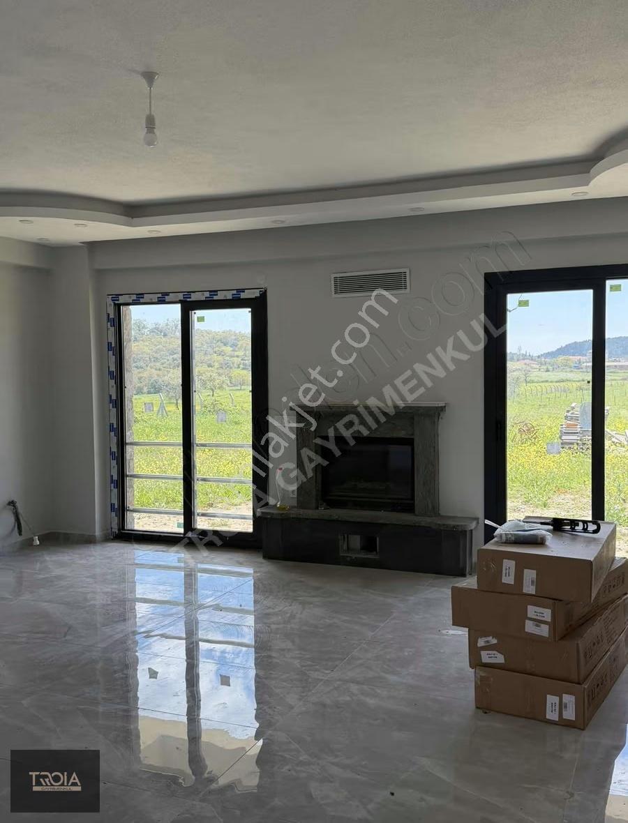 Ayvacık Hüseyinfakı 684 M²arsa İçerisinde Havuzlu Müstakil Villa - Görsel 10