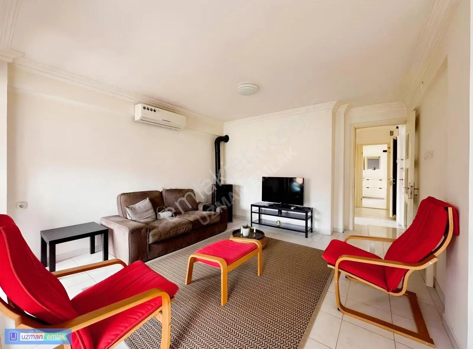 Kuşadası Marinada Sahile 100 Metre Eşyalı Daire - Görsel 4