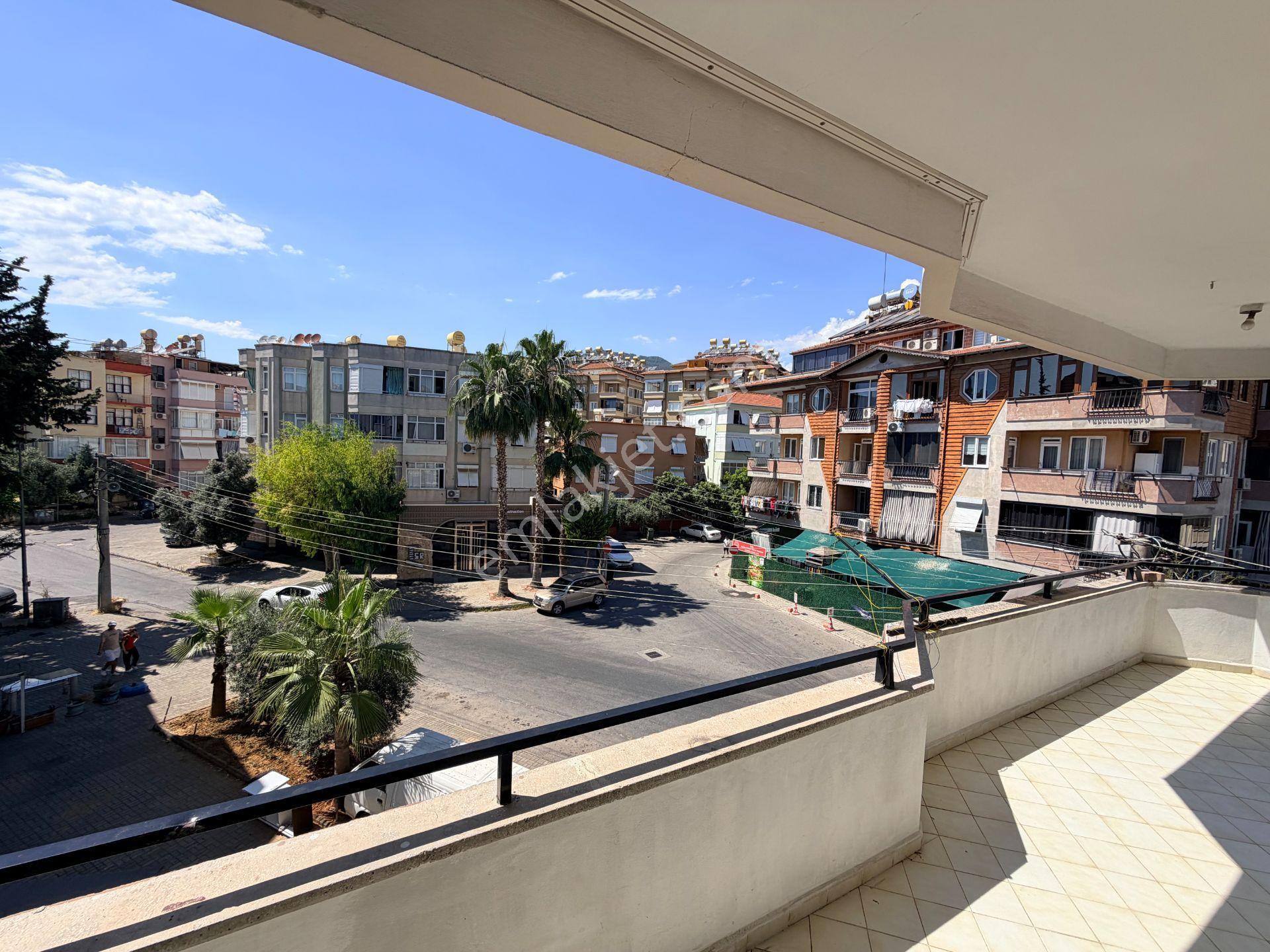 Emlakparktan Şekerhane Mah Alimam Sokakda Kiralık 3+1 Daire - Görsel 24