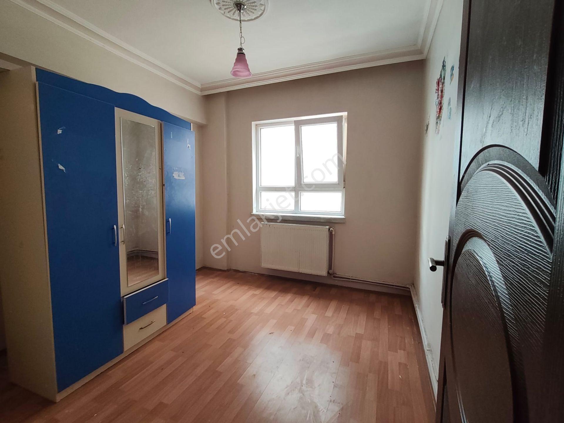 Yılmaz Gayrimenkul Den Malazgirt Mah 4+1 Arakatta Kiralık Cadde Üzeri 25 Bin Tl Daire - Görsel 10