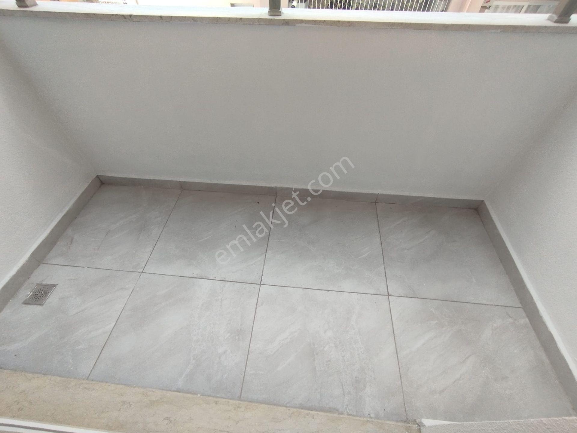 Beyazevlerde Sitede Kapalı Otoparklı 2+1 Ebeveyn Banyolu Doğalgazlı Lüks Daire - Görsel 20