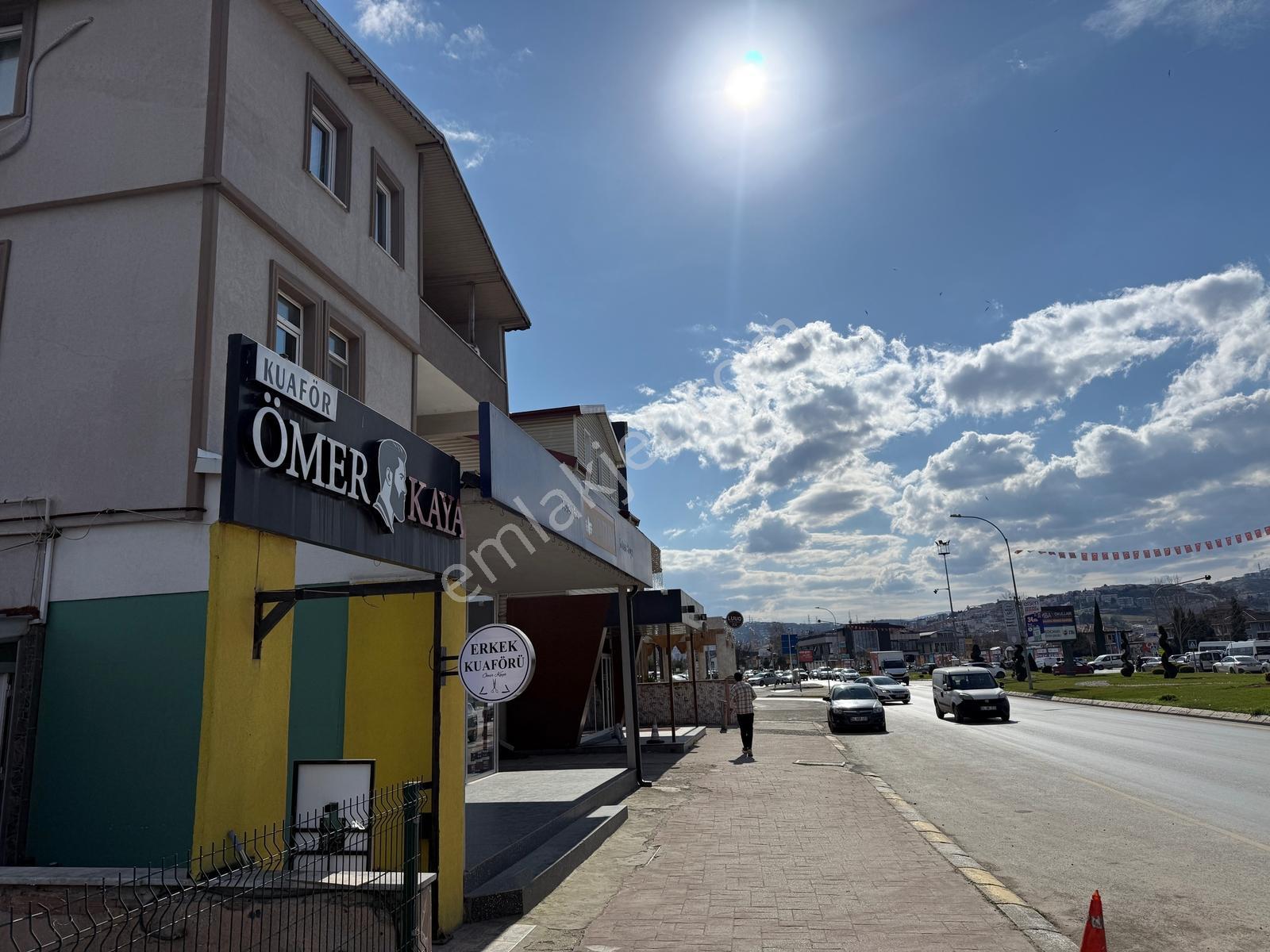 Serdivan Avm Yanı 150 M² Kiralık Ofis Katı Reklam Değeri Yüksek - Görsel 8