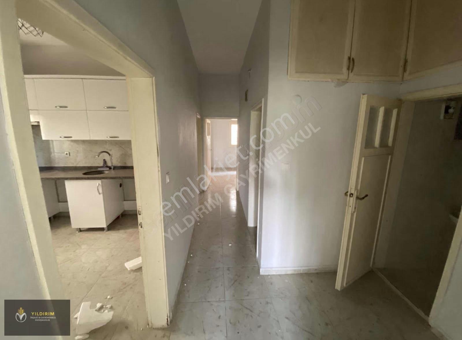 Yeşiltepede Cadde Üzerinde Satılık 2+1 Müstakil Daire - Görsel 15