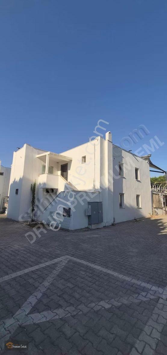 Bodrum Merkezde Kurumsal Fırmalara Lüks Yapılı Muhteşem Ofıs - Görsel 25
