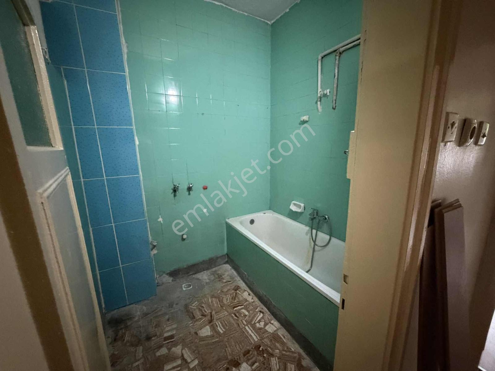Bozantı Caddesi Üzerinde Kiralık Daire - Görsel 13