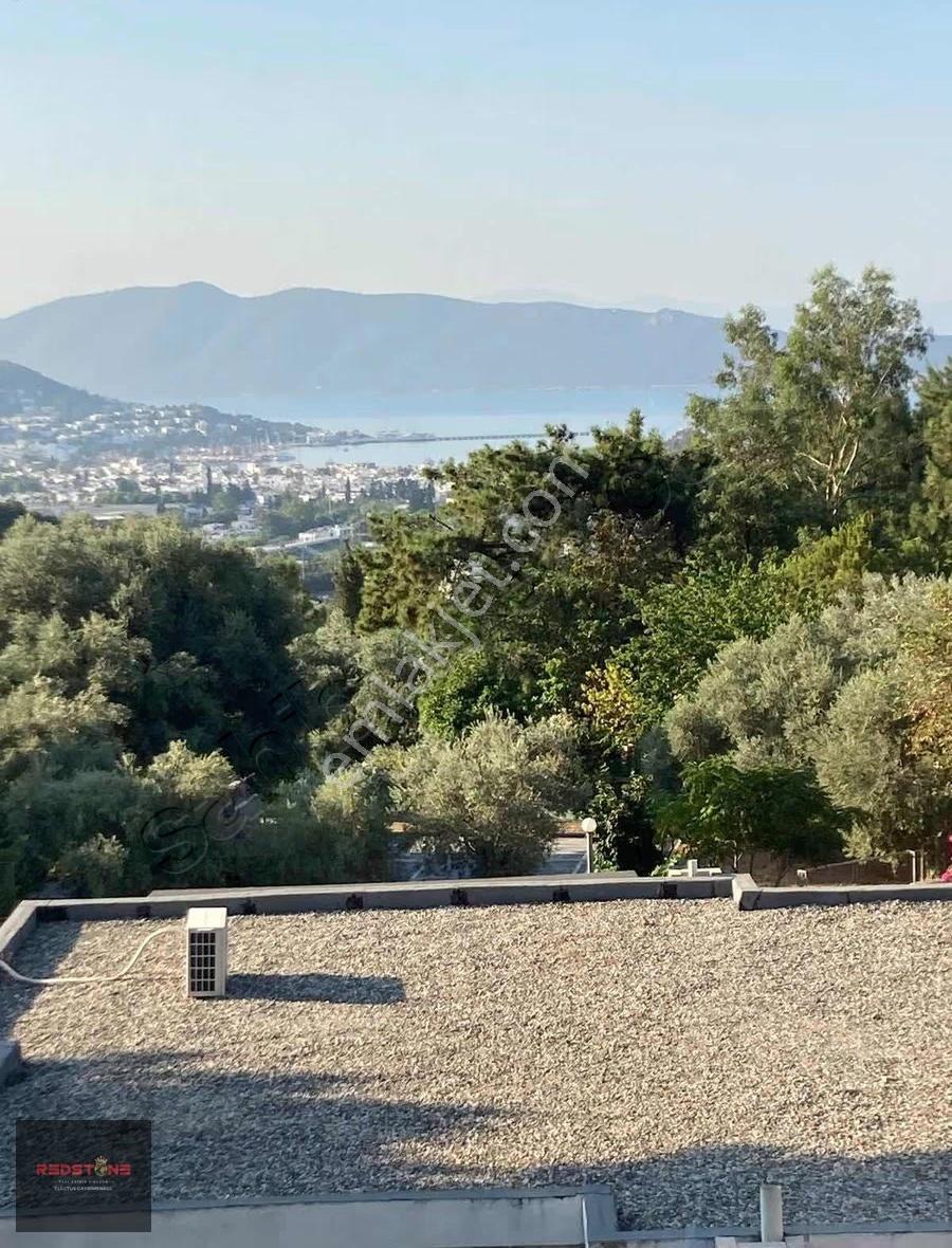 Bodrum Merkez'de Deniz Manzaralı 2+1 Kiralık Daire - Görsel 25