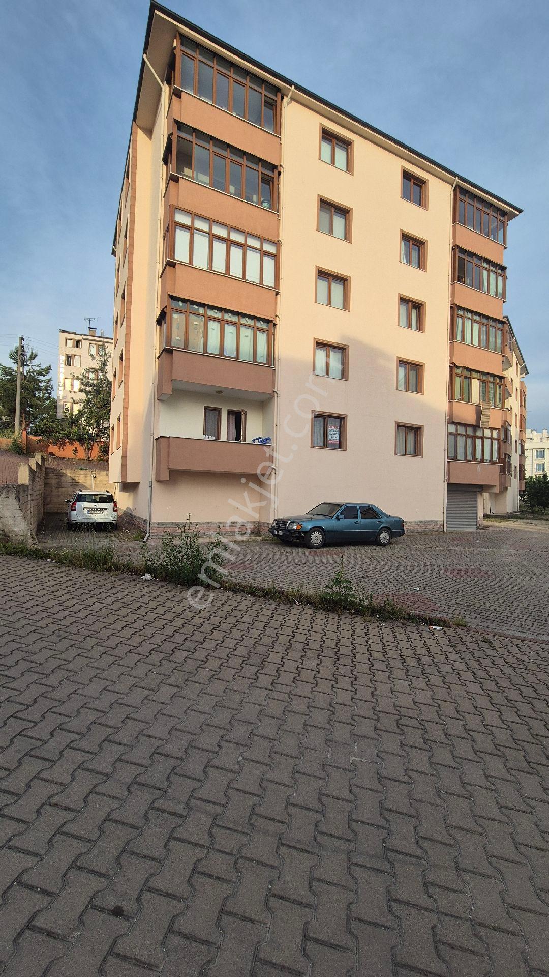 Liva Gayrimenkul'den Emek Mah.kiralık 3+1daire - Görsel 5