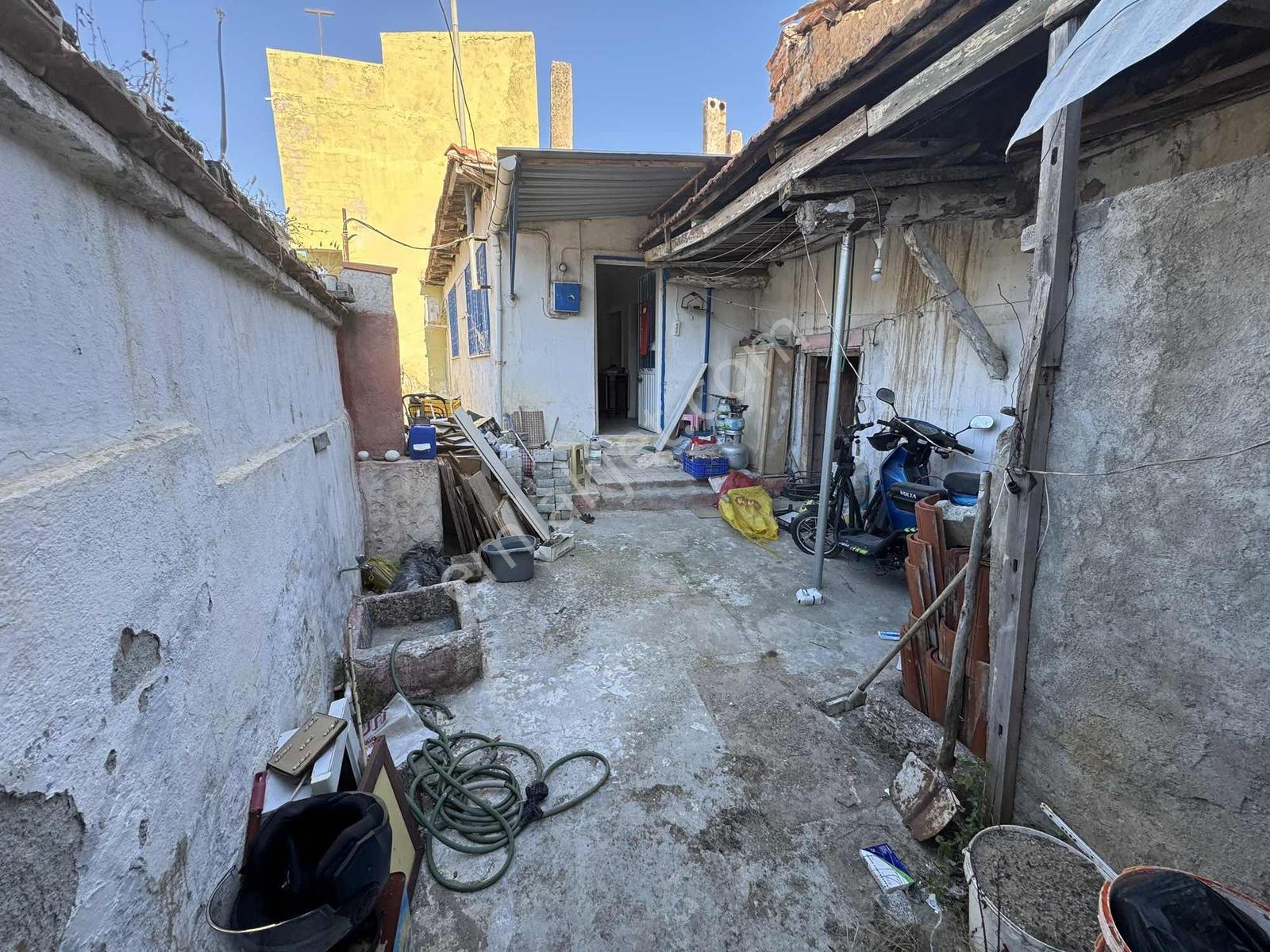 Barbaros Mah. Kozak Yolu Üzeri 168 M² Bahçeli Müstakil Ev - Görsel 14