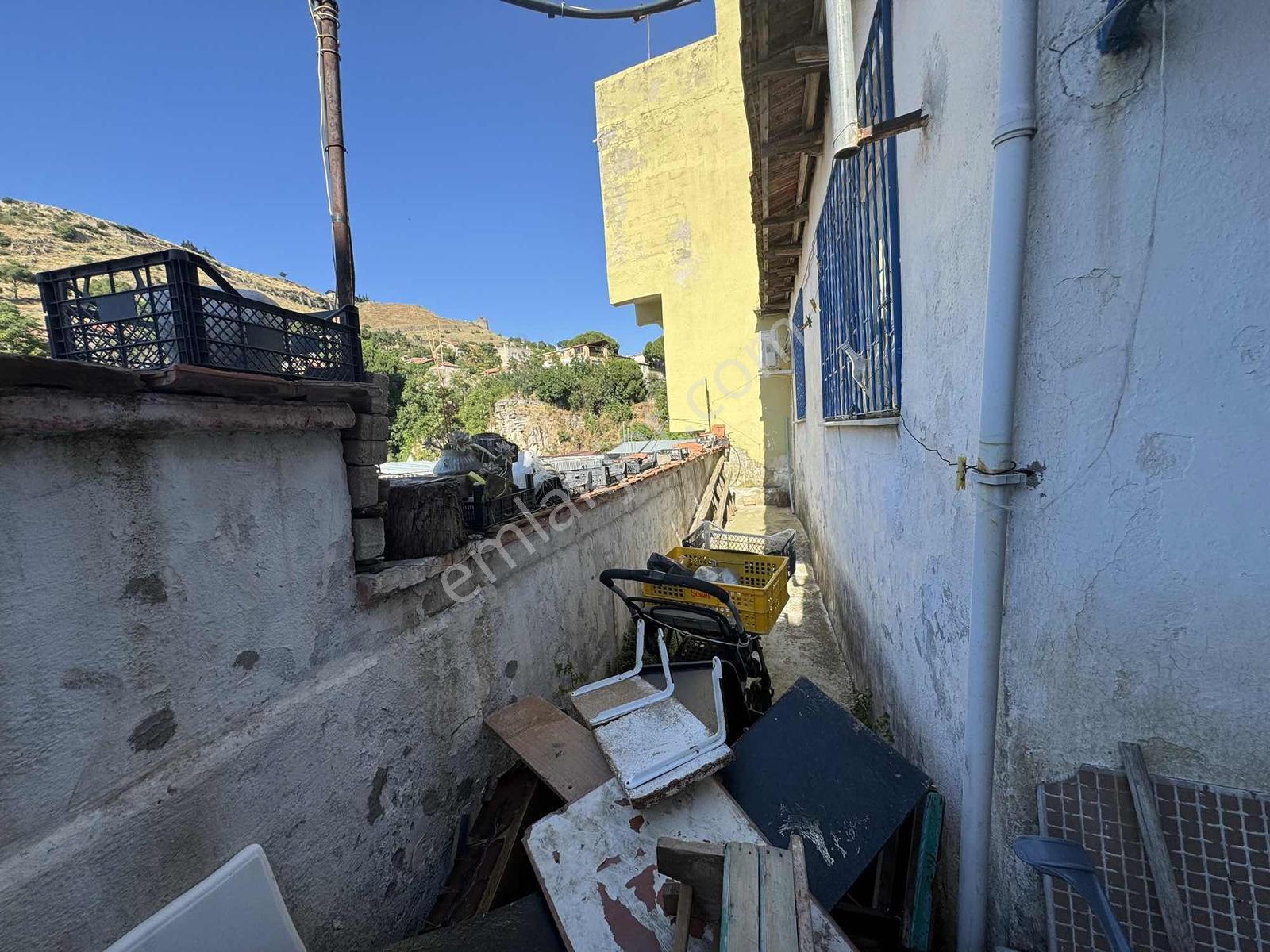 Barbaros Mah. Kozak Yolu Üzeri 168 M² Bahçeli Müstakil Ev - Görsel 15