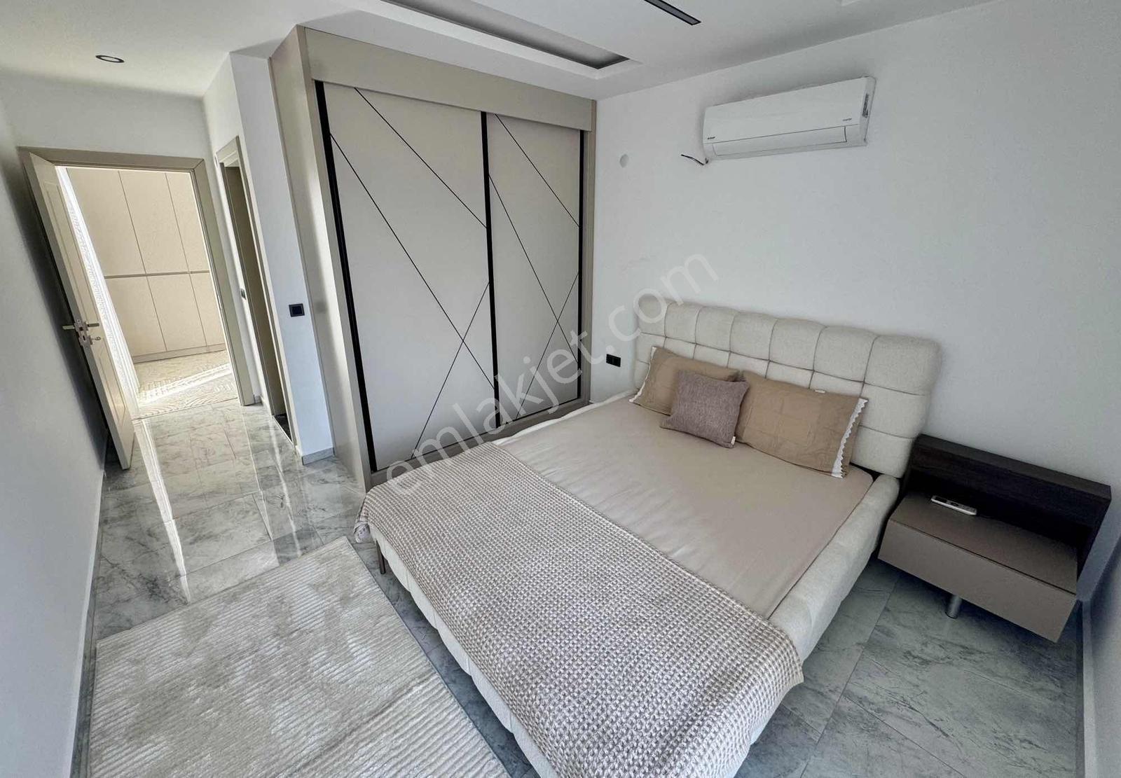 Denize Yakın, Öze Havuzlu 4+1 Müstakil Villa - Görsel 11