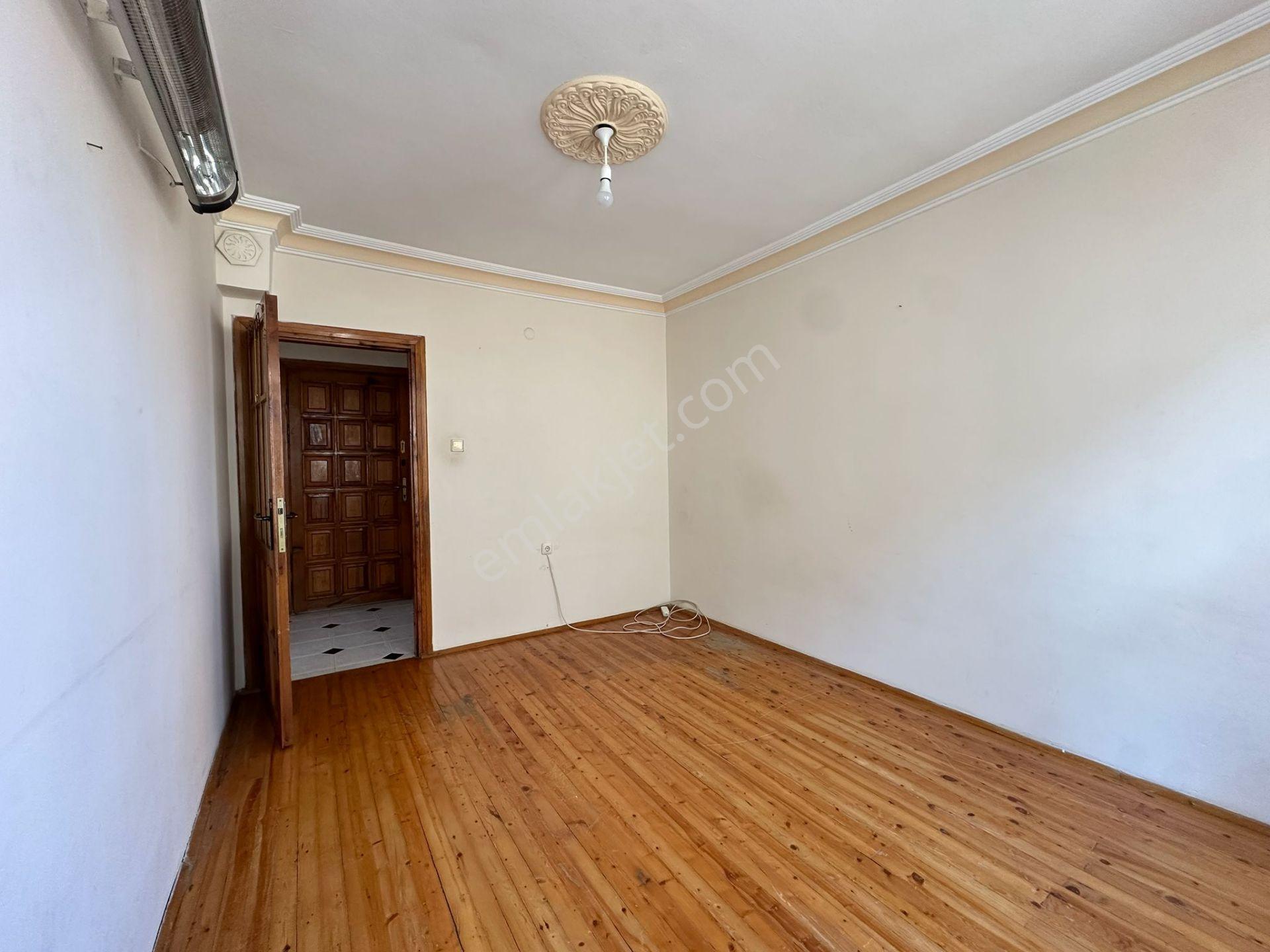 Alanya Şekerhane Mah. Kiralık 3+1 Ayrı Mutfak Merkezi Konumda Daire - Görsel 11