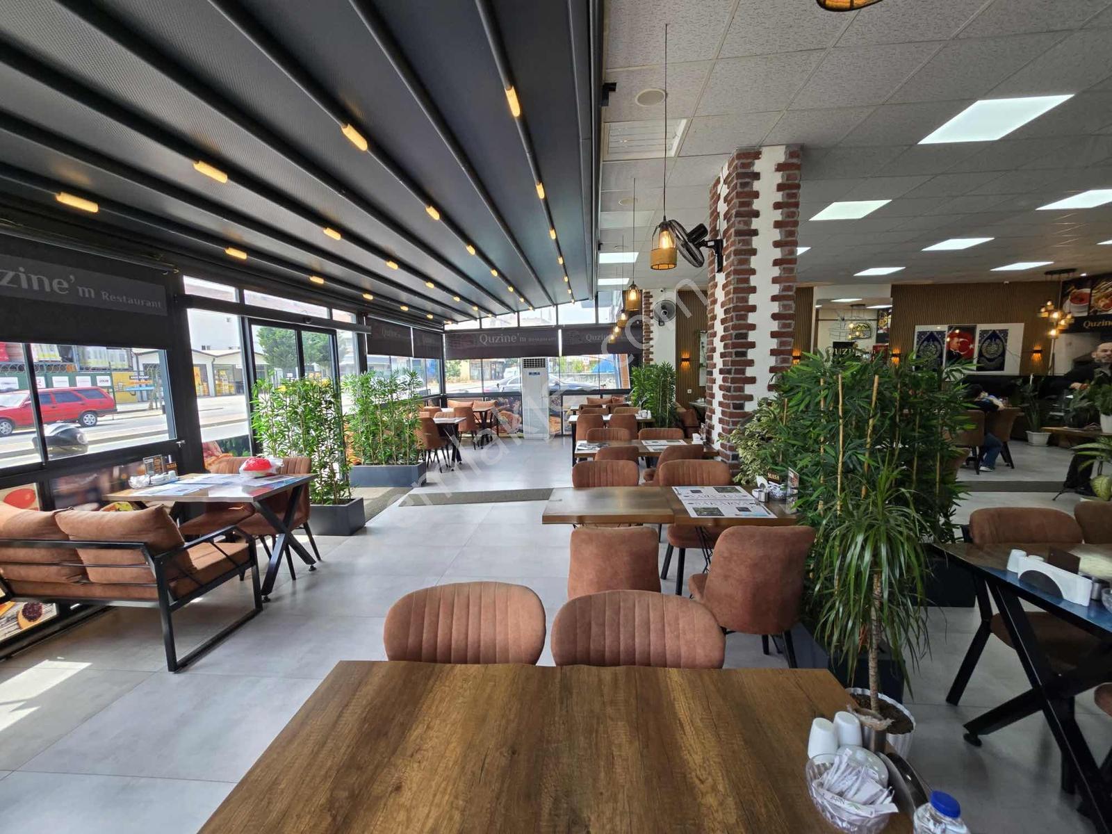 Erenler'de Devren Kiralık Lüks Restoran Kebap Döner Salonu - Görsel 13