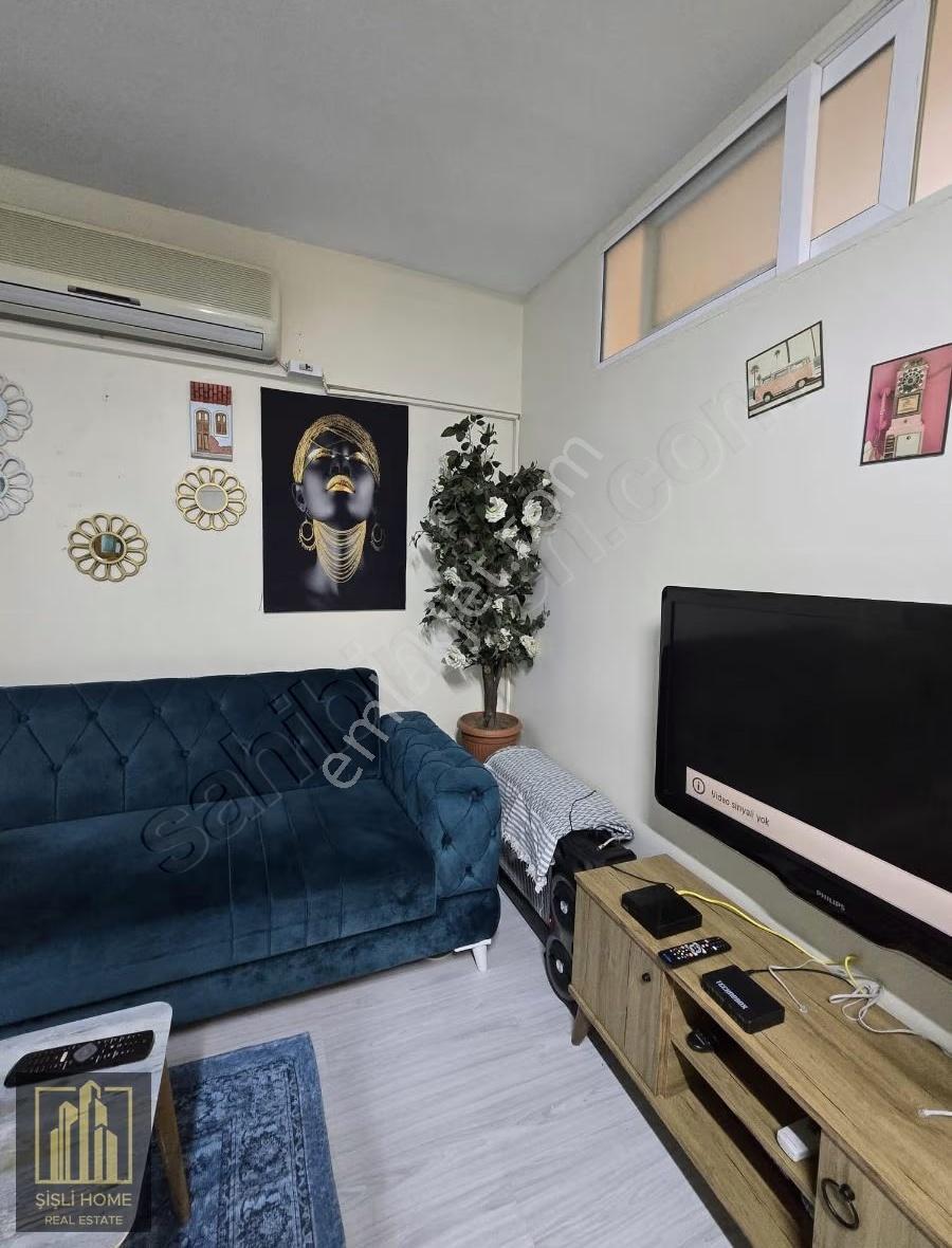 Şişli Merkezde 1. Kat Full Eşyalı Lüks Daire - Görsel 27