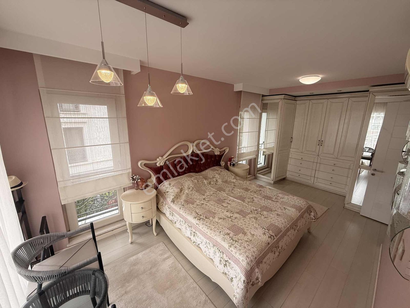 Halkalı İstanbul Sarayları Kiralık 4+1 Yalı Dairesi - Görsel 19