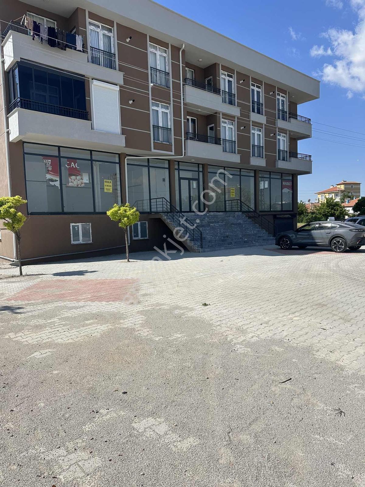 2 Organize Yolunda Kiralık Dükkan - Görsel 12