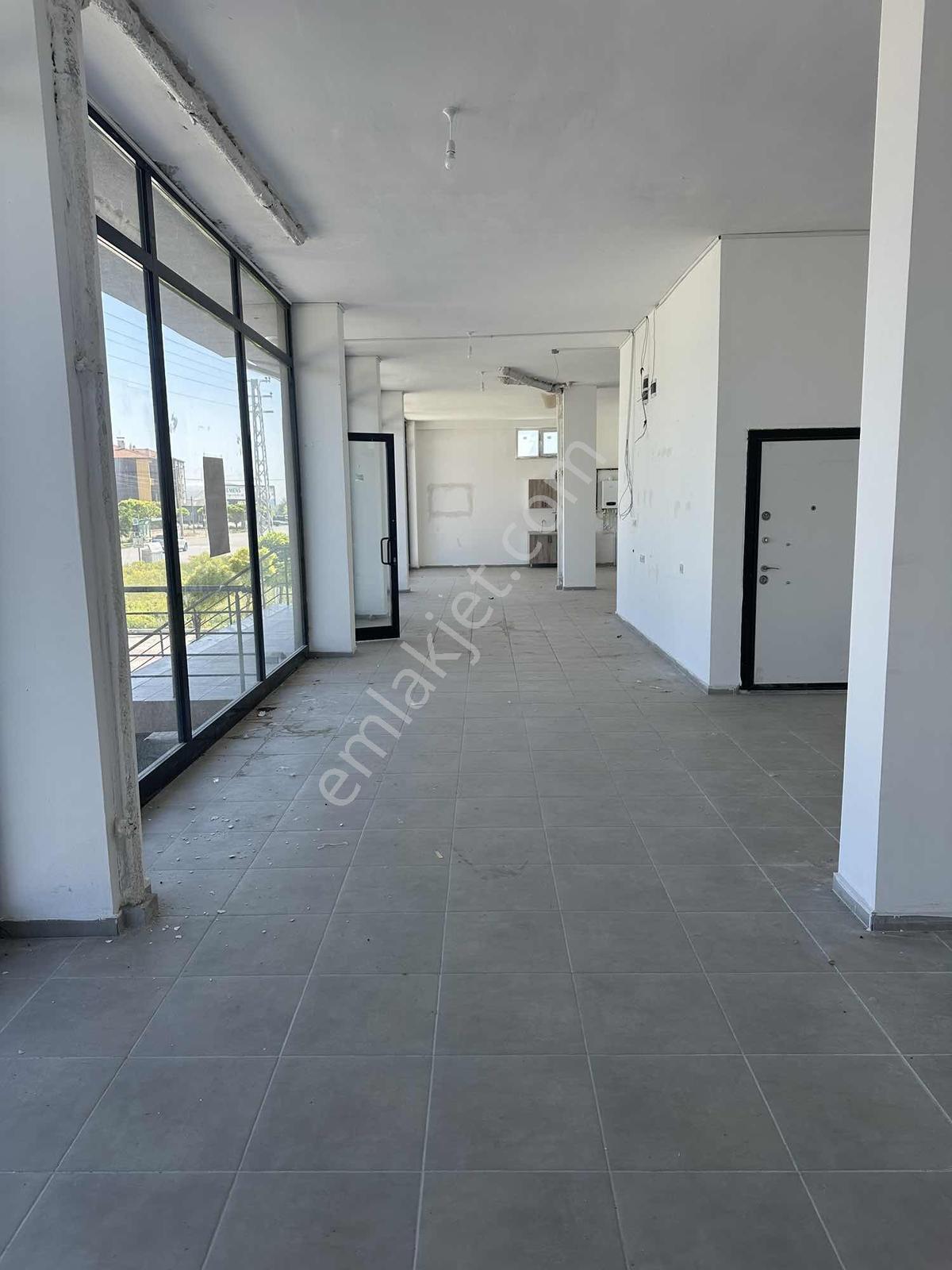 2 Organize Yolunda Kiralık Dükkan - Görsel 6