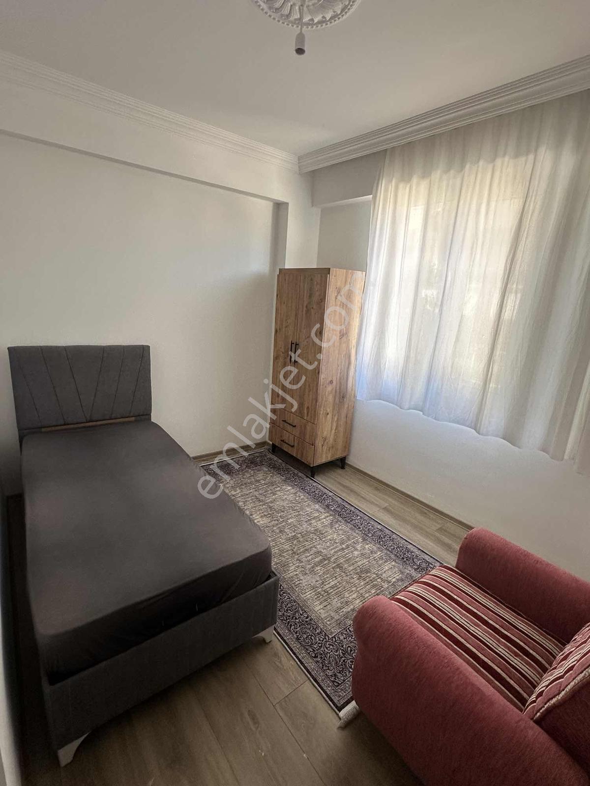 Kırbağı Mah Eşyalı Kiralık 2+1 Apart - Görsel 3