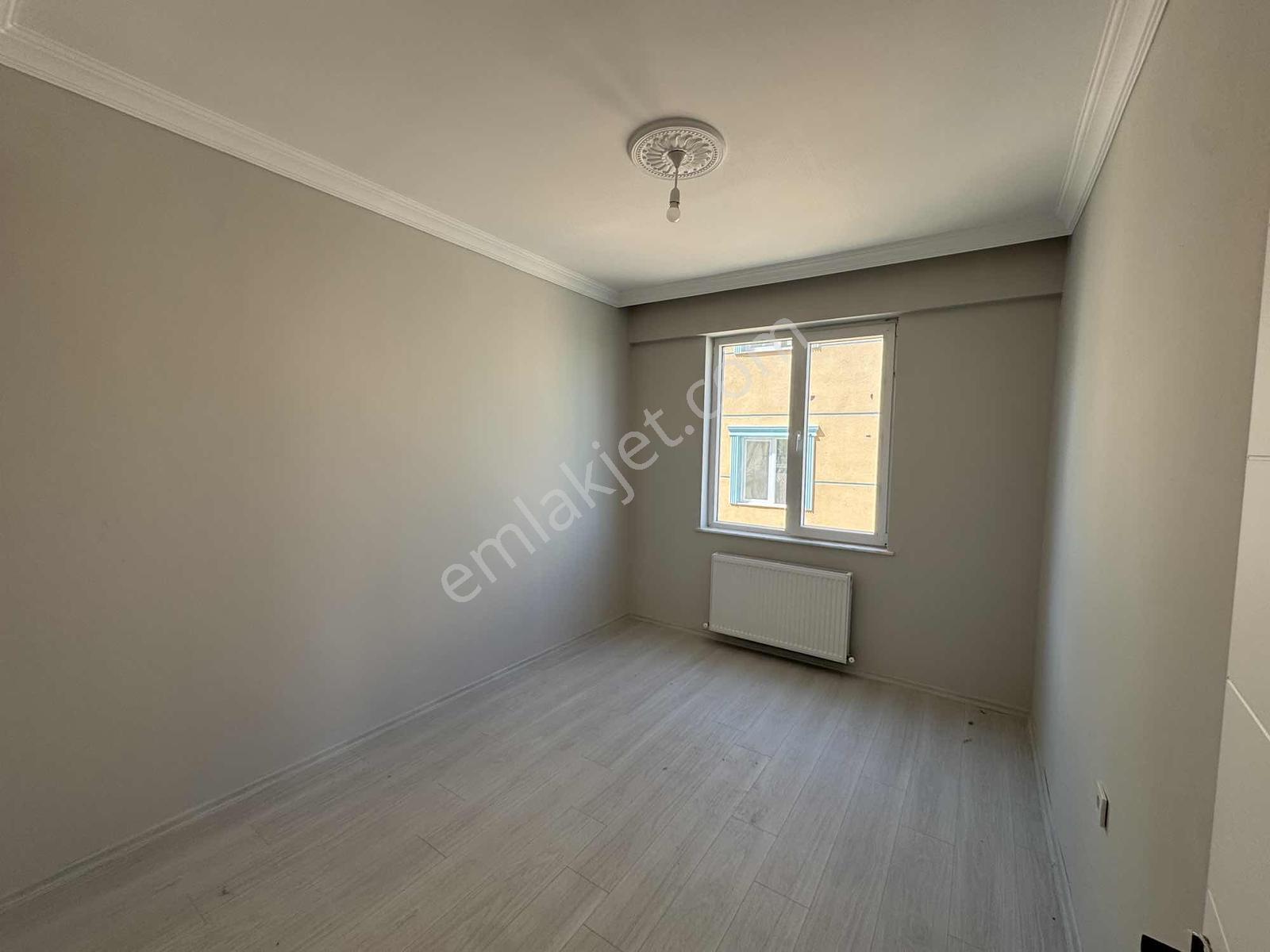 15 Temmuz Mahallesinde Amerikan Mutfaklı Kiralık 75m2 Daire - Görsel 24