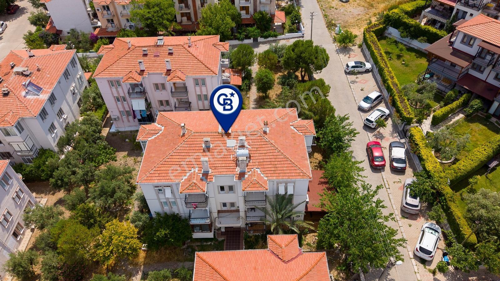 Foça Atatürk Mah. Site İçerisinde Satılık Bahçe Katı 2+1 Daire - Görsel 18