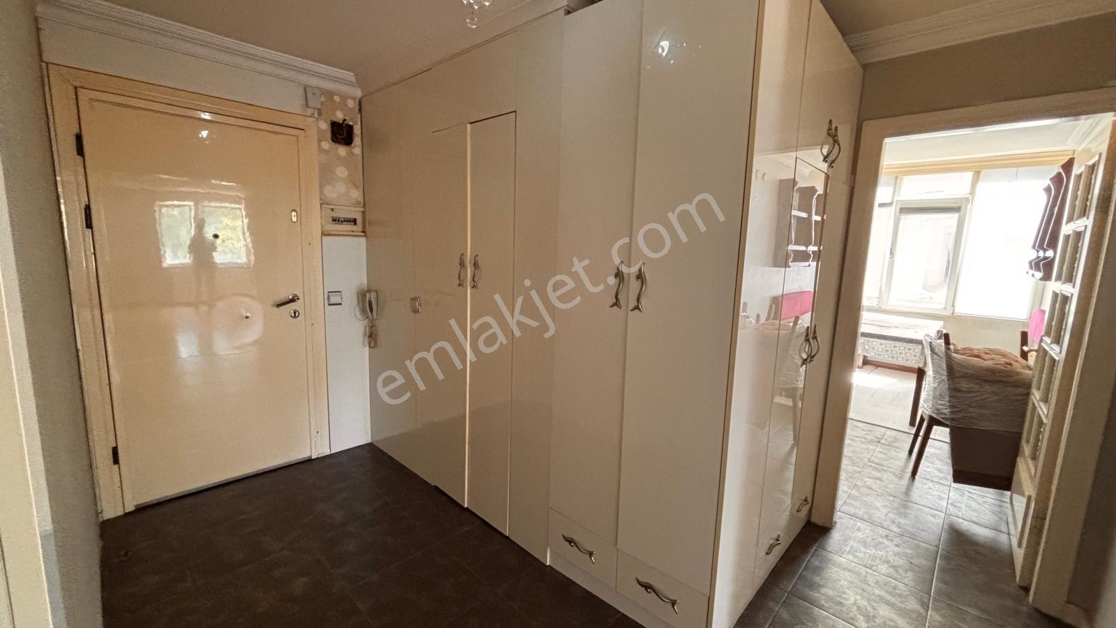 Barış Mahallesi Havuzlu Tropikal Sitesinde Kombili Daire - Görsel 6