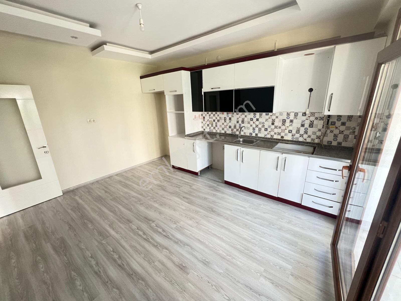 Incom Lıne Gayrimenkul Satıyor 3+1 Geniş Aile Dairesi Fabrika Mahallesi - Görsel 3