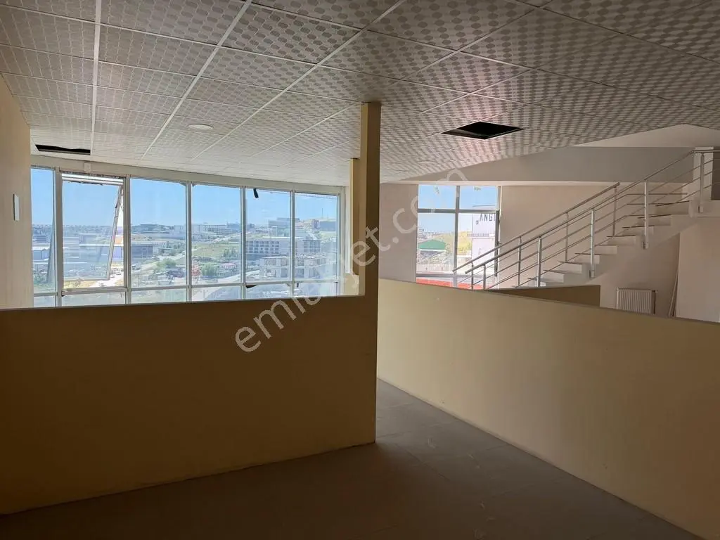 Saray İş Merkezinde Satılık Ofis Teras - Görsel 4