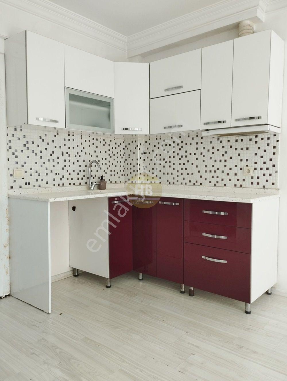 Hb'den 1+1 Kiralık,orta Mah Doğu Gazi Bulvarı'na Yakın,eşyasız - Görsel 7