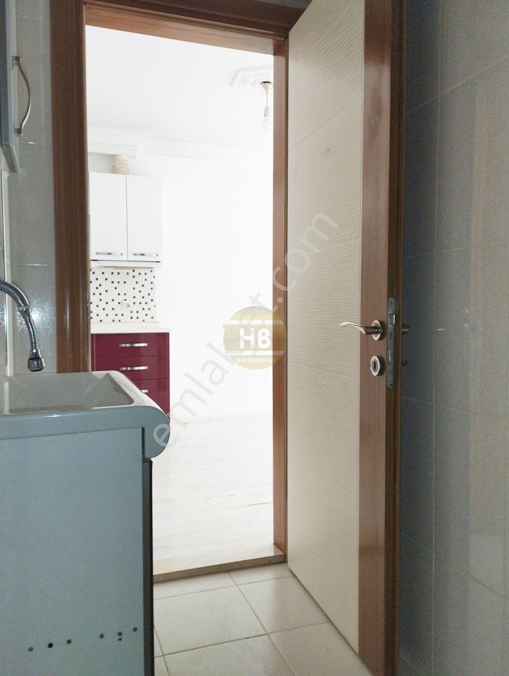Hb'den 1+1 Kiralık,orta Mah Doğu Gazi Bulvarı'na Yakın,eşyasız - Görsel 11