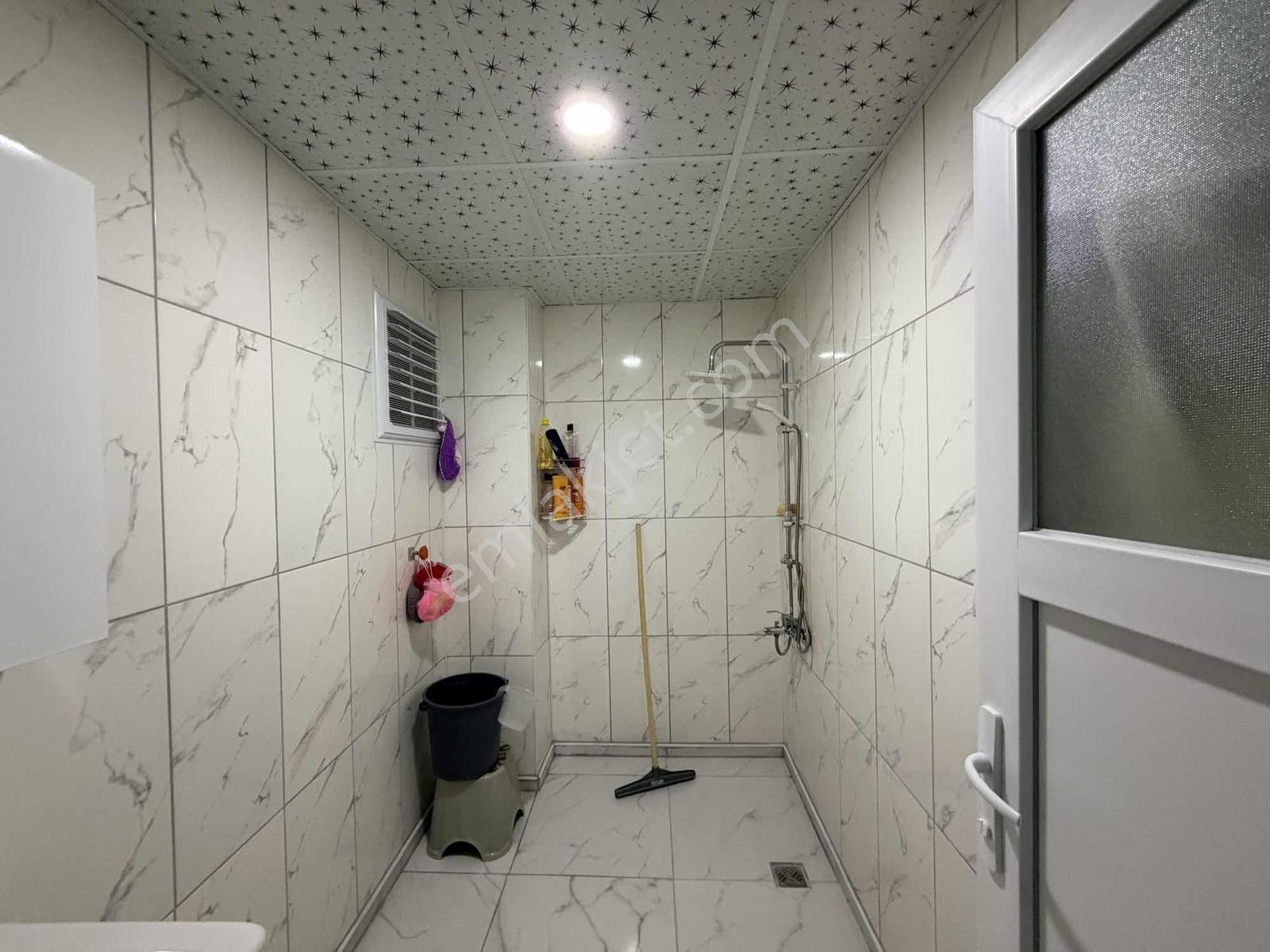 Acar Emlaktan Devrim Mah. Acil Satılık 3+1 185 M2 Lüks Daire - Görsel 23
